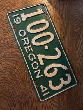 Vintage 1941 Green Oregon single steel License Plate